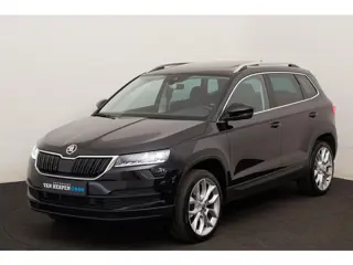 Skoda Karoq 1.5 TSI ACT Style TREKHAAK | PANO | LEDER | STANDKACHEL | CAMERA | DEALERONDERHOUDEN