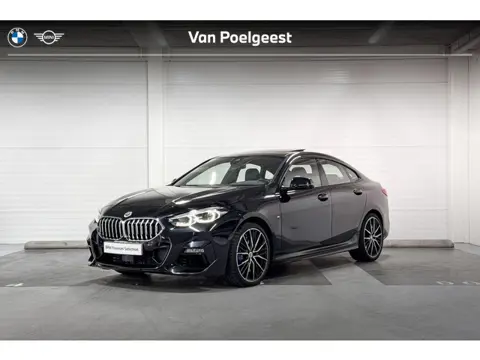 BMW 2 Serie Gran Coupé 220i M Sport Edition | Panoramadak | Stoelverwarming | M sport-onderstel