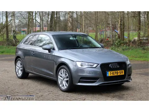 Audi A3 1.8 TFSI Ambiente Pro Line plus | 2013 | AUTOMAAT | Xenon |