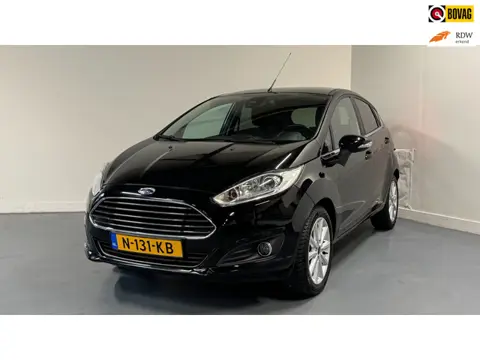 Ford Fiesta 1.0 Titanium | NIEUWE DISTRIBUTIE | PARKEERSENS. | VOORRUITVERWARM. |