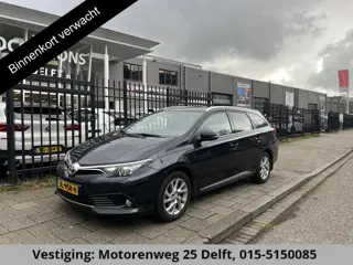 Toyota Auris Touring Sports 1.2T Dynamic NAVI. CRUISE CONTROL. PANORAMA DAK. TREKHAAK.