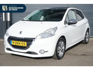 Peugeot 208 1.2 PT Style Pack | NAP | Orig. NL | Navigatie | Panoramadak | Bluetooth | Distr. riem v