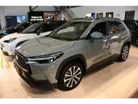 Toyota Corolla Cross Hybrid 140 Business Plus Automaat 140pk | Premium Pack | Apple Carplay/Android 