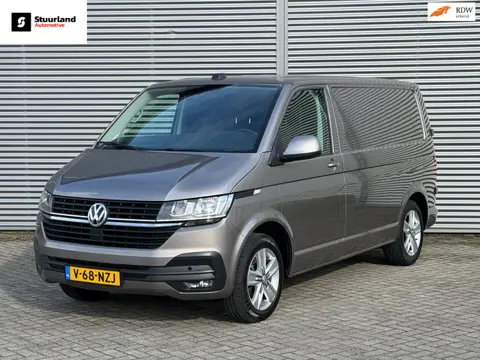 Volkswagen TRANSPORTER 2.0 TDI L1H1 150pk DSG Airco/ Navi/ Camera/ Cruise/ PDC/ 3 zits/ Euro 6/