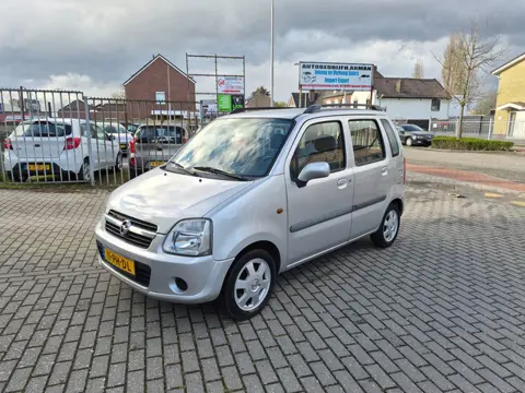 Opel Agila 1.2-16V Enjoy