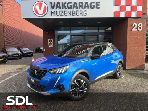 Peugeot 2008 1.2 PureTech GT-Line 131PK!! // SCHUIF-KANTELDAK // DODEHOEK // LED // CAMERA+SENSOREN 
