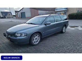 Volvo V70 2.4 T Comfort Line BLIJVEND YOUNGTIMER (bj 2000)