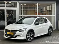 Peugeot 208 1.2 PureTech GT-Line CLIMA / CRUISE / PANO / 3D / AUTO / CAMERA