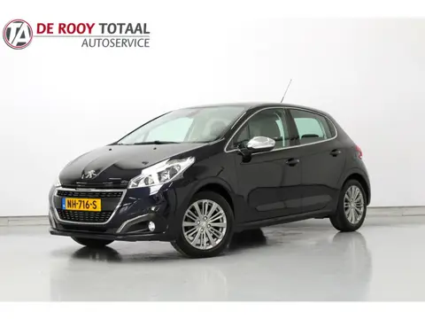 Peugeot 208 1.2 PureTech Allure 111PK, RIJKLAAR | NIEUWE DISTRIBUTIE | TREKHAAK | NAVIGATIE | CARPLA