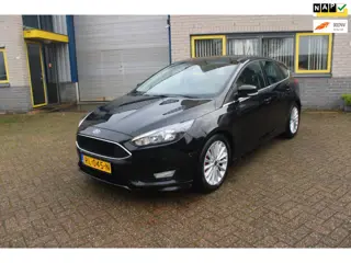 Ford Focus 1.0 Titanium | cruise | navi | parkeersensoren