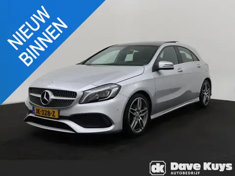 Mercedes-Benz A-klasse 180 AMG Line | Panoramadak