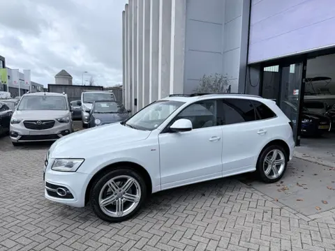 Audi Q5 3.2 FSI quattro 3x S-Line! PANO! 20INCH! LED! B&O! INRUIL MOGELIJK!