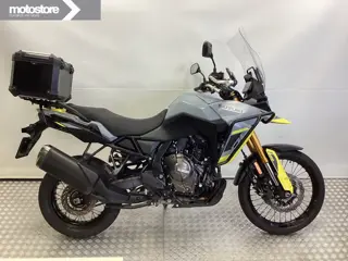 Suzuki V-STROM 800 DE (bj 2024)