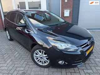 Ford Focus Wagon 1.0 EcoBoost Titanium / Navi / PDC / Keyless / AUT