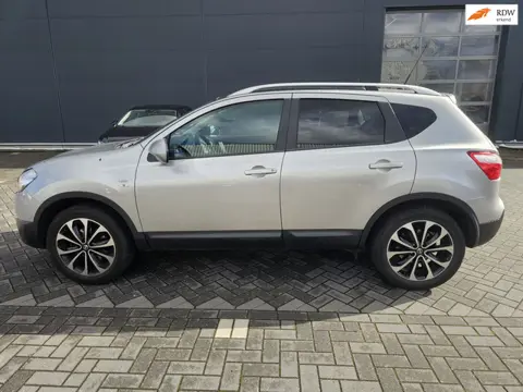 Nissan Qashqai 1.6 Connect Edition