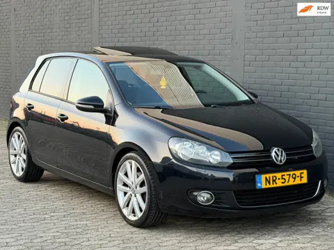Volkswagen Golf 1.4 TSI Highline ALCANTARA SCHUIFDAK CARPLAY NAVI TREKHAAK