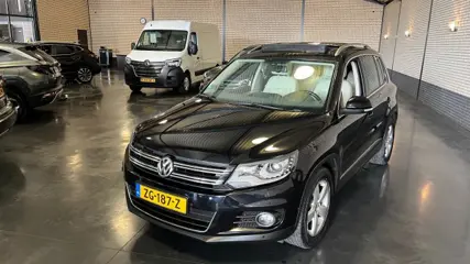 VOLKSWAGEN TIGUAN 1.4 TSI Edition Automaat