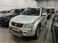 Suzuki Grand Vitara 2.0-16V Exclusive 4X4 TREKHAAK AIRCO CRUISE ORIG NL NAP
