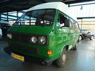 Volkswagen M.R. DIESEL 42 KW KAMPEERAUTO Origineel