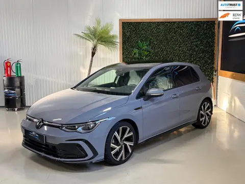 Volkswagen Golf 1.5 eTSI 3x R-Line|Pano|ACC|Carplay|Alarm|