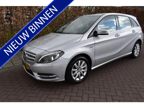 Mercedes-Benz B-klasse '12 IN PERFECTE STAAT! 180 Ambition