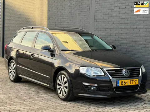 Volkswagen Passat Variant 1.6 TDI Comfortline 7p CLIMA CRUISE PDC TREKHAAK