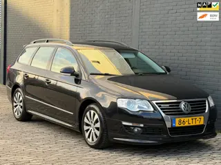 Volkswagen Passat Variant 1.6 TDI Comfortline 7p CLIMA CRUISE PDC TREKHAAK