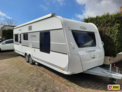 LMC Excuisit 655 VIP Mover Airco 12V Luifel