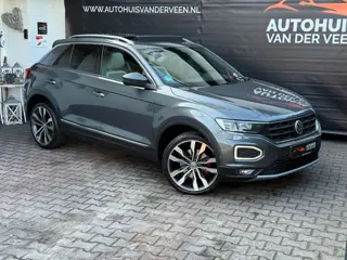 Volkswagen T-ROC 2.0 TSI 4Motion Sport, Panoramadak/Virtual/ACC/Beats/Trekhaak/Etc.