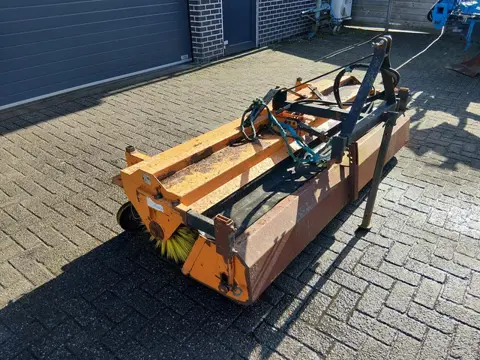 Bema  2300 Veegmachine / Rolbezem