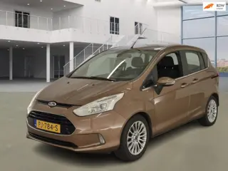 Ford B-Max 1.0 EcoBoost Titanium