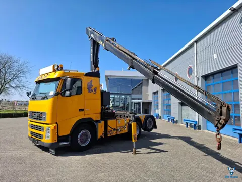 Volvo FH12-420 / CRANE AMCO VEBA V8204S / REMOTE / XENON / AIRCO / ANALOGE TACHO / MANUAL / EURO-3 /