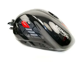 Used Benzinetank Str Trpl RS Zwart