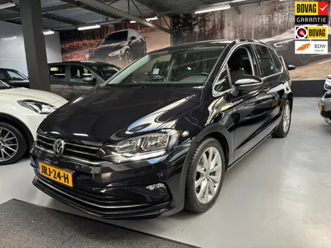 Volkswagen GOLF SPORTSVAN 1.5 TSI ACT Highline Carplay / Trekhaak