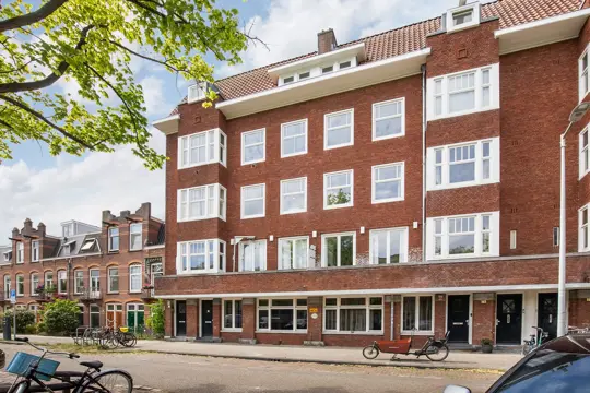 Woning aan de Sloterkade te Amsterdam