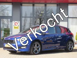 Ford Focus 1.5 ST-Line 5-deurs. | Clima-Airco | Navigatie | Parkeersensoren | Incl. BOVAG Garantie |