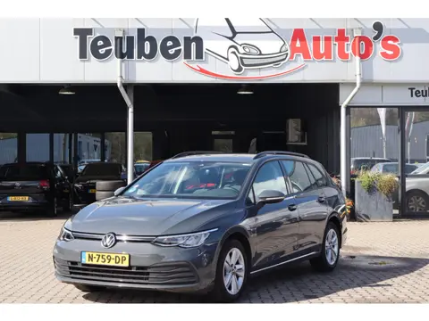 Volkswagen Golf Variant 1.0 eTSI Life N.A.P. Navigatie, Automaat, Camera, Apple Carplay, Elektrische