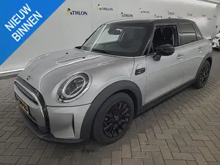 MINI COOPER 1.5 COOPER CAMDEN EDITION I AUTOMAAT I 5-DEURS I APPLE CARPLAY I UNION JACK