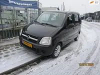 Opel Agila 1.0-12V Essentia,129100km