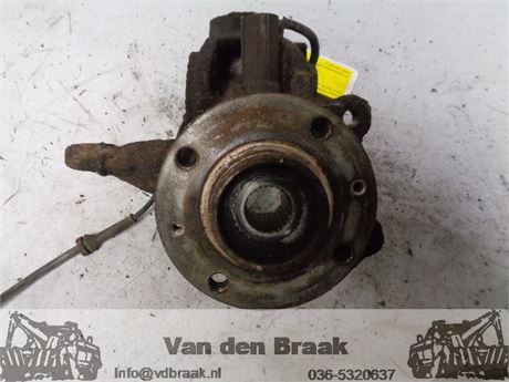 Citroen C3 Picasso 2009-2017 Fusee rechts voor