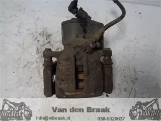 Volkswagen Passat 2005-2010 Remklauw links achter