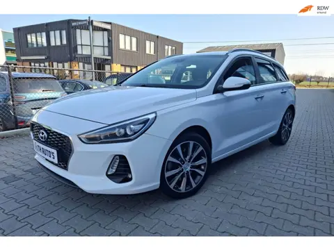 Hyundai I30 Wagon 1.0 T-GDI Premium / navi/ airco/ apple care/ achteruit camera