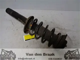 Volkswagen Passat Variant 2005-2010 Schokbreker voorzijde