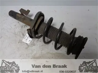Ford Focus C-Max 1.6 16V 2003-2007 Veerpoot links voor