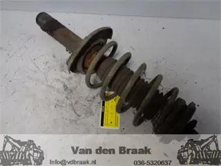 Citroen C3 Picasso 1.4 16V 2009-2017 Veerpoot links voor