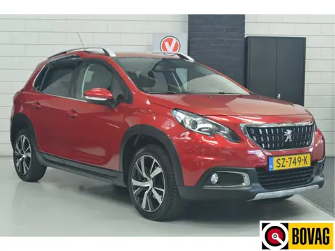 Peugeot 2008 1.2 PureTech Allure / AUTOMAAT // 105.000 km // CLIMA // CRUISE // TREKHAAK // DEALER O