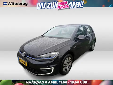 Volkswagen e-Golf E-DITION 136pk / Virtual Cockpit / LED / Navigatie / Leder / Verwarmbare Voorstoel