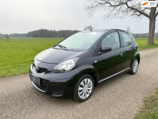 Toyota Aygo 1.0-12V AIRCO / ELEK. RAMEN / NIEUWE APK