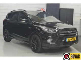 Ford Kuga 1.5 EcoBoost ST Line AWD // CLIMA // NAVI // CARPLAY // STUUR&STOELVERWARMING // TREKHAAK