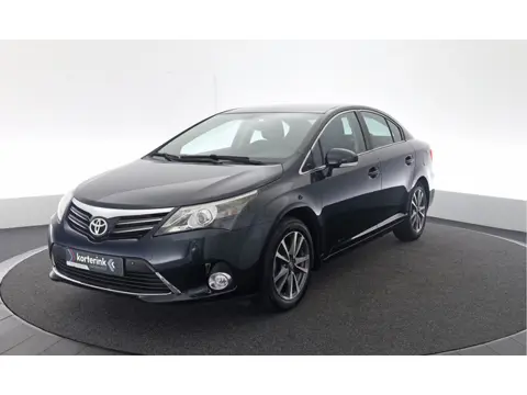 Toyota Avensis 1.8 VVTi Dynamic Business (bj 2015)